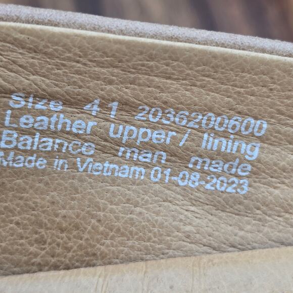 Dansko Tan Women's Flats - Picture 7 of 7